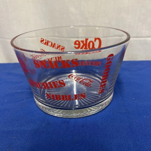 Vintage Coca Cola Heavy Glass Snack Bowl - Picture 5 of 5
